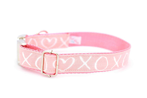 Hearts on Pale Pink Collar